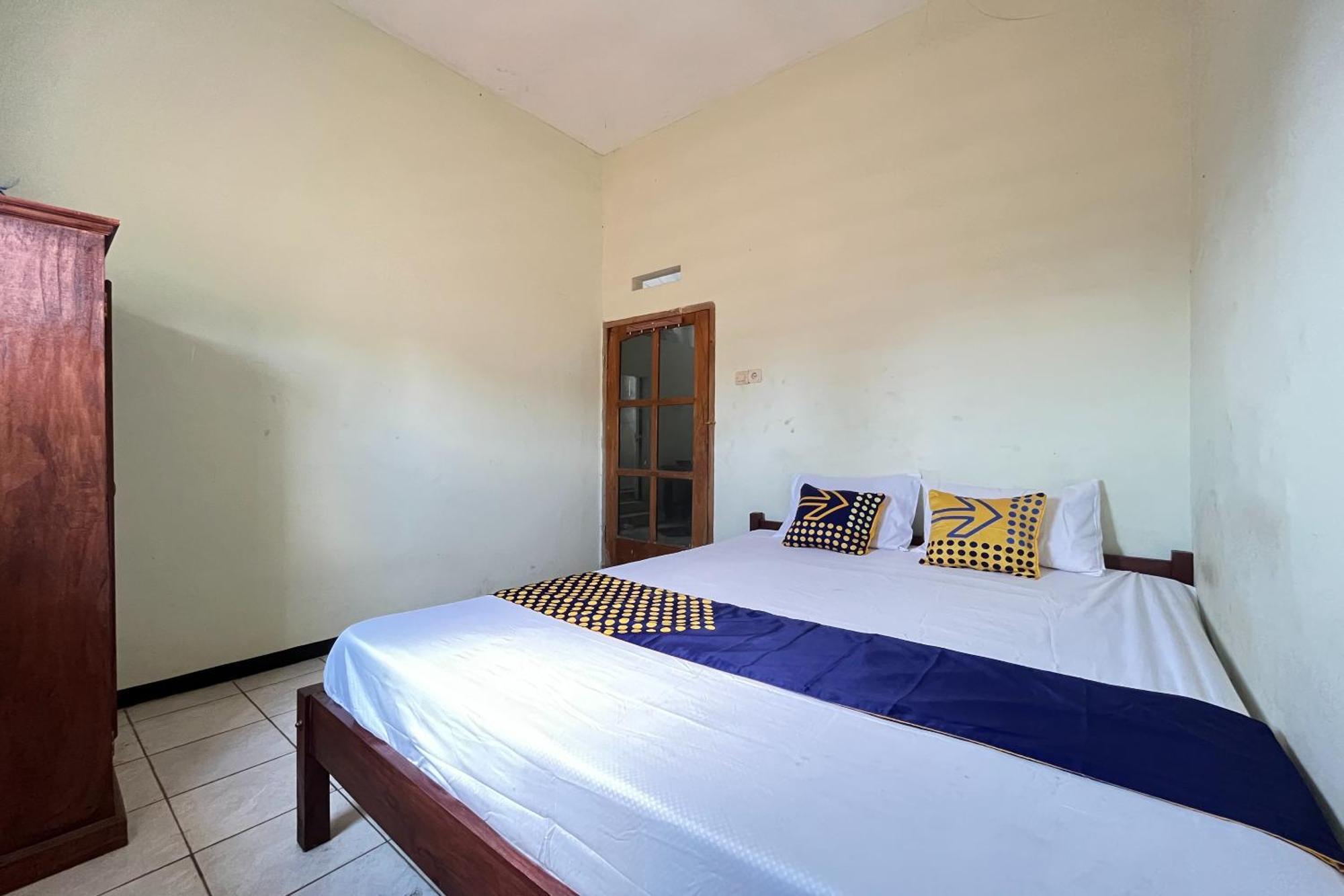 Spot On 93423 Kost Berkah Near Kebun Teh Wonosari Hotel Лаванг Екстериор снимка
