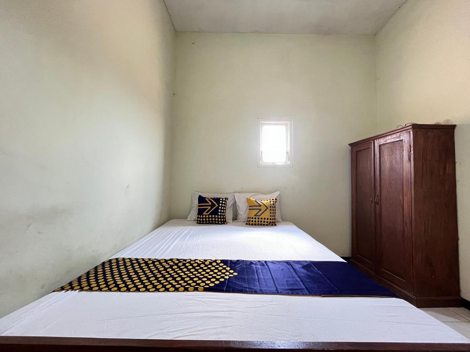 Spot On 93423 Kost Berkah Near Kebun Teh Wonosari Hotel Лаванг Екстериор снимка